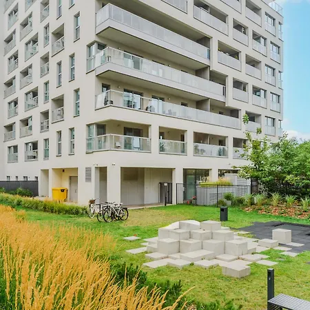 Cozy Family With Balcony Near Zlote Tarasy 公寓 华沙