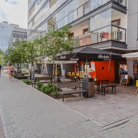 Apartment Cozy Family With Balcony Near Zlote Tarasy *