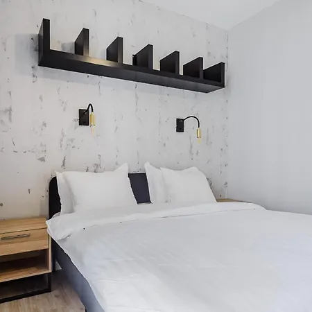 Apartment Cozy Family With Balcony Near Zlote Tarasy *