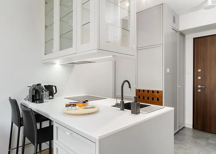 Cozy Family With Balcony Near Zlote Tarasy Apartman *