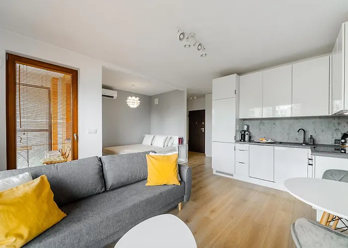 Apartman Cozy Family With Balcony Near Zlote Tarasy