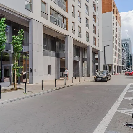 Cozy Family With Balcony Near Zlote Tarasy *